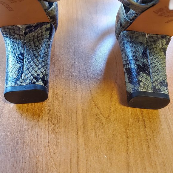 Rebecca Minkoff Kiley Nappa Snake Sabrina Sandals Shoes in Black/Thyme - 7B - Picture 13 of 16